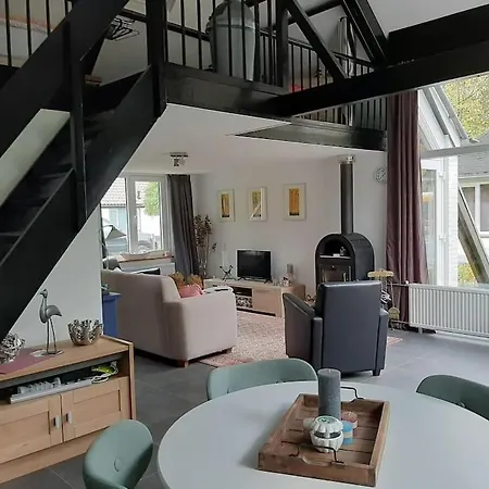 Vrijstaande Recreatievilla Met Ruime Omheinde Tuin Casa vacanze Posterholt