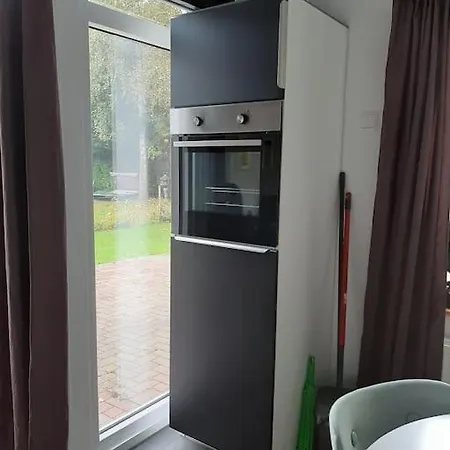 Vrijstaande Recreatievilla Met Ruime Omheinde Tuin Casa vacanze Posterholt