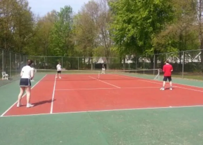 Vrijstaande Recreatievilla Met Ruime Omheinde Tuin * Posterholt