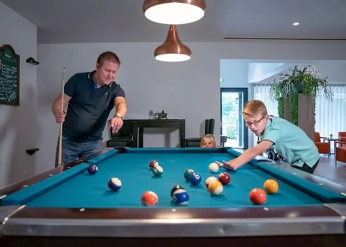 Tatil Evi Vrijstaande Recreatievilla Met Ruime Omheinde Tuin Posterholt